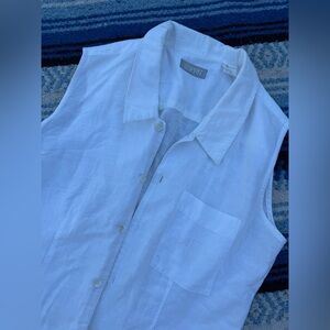 Vintage Espirit white linen blend button up sleeveless top - women’s large -